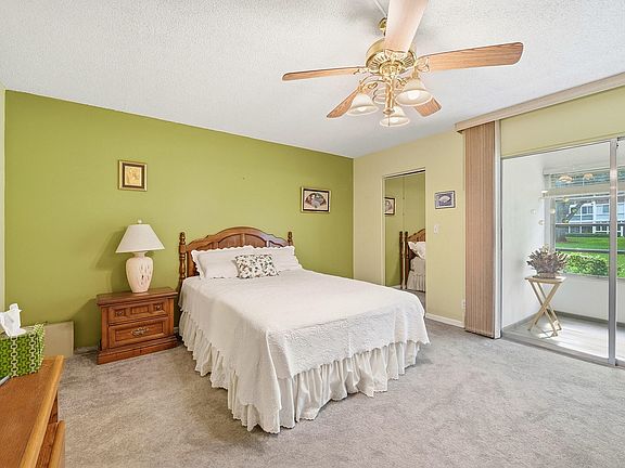 4th image of 2302 Lucaya Lane #E1