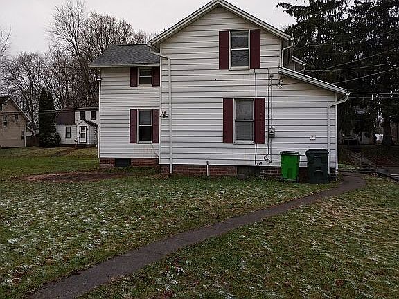 3rd image of 165 Palmer St