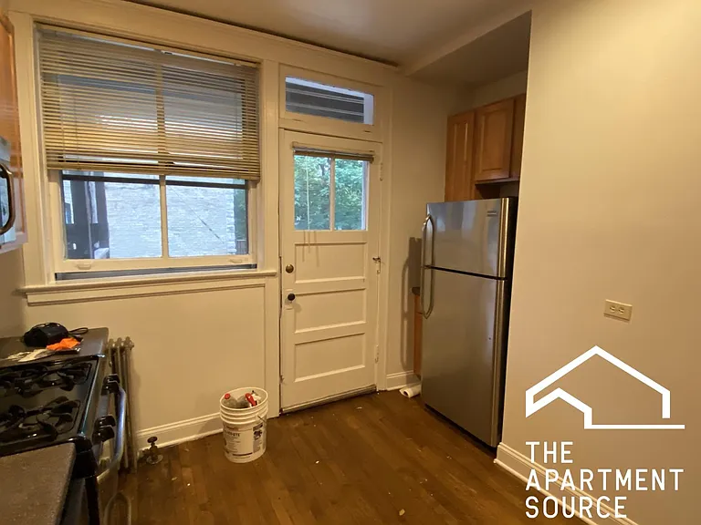 2825 W Logan Blvd #1 — Photo 7