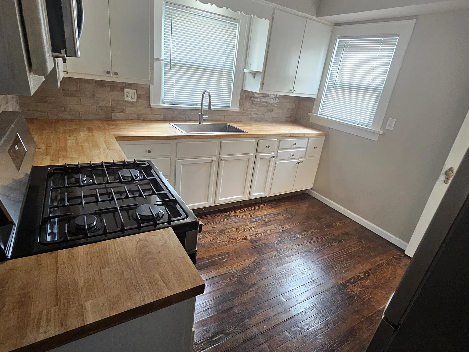 4 bed, 1.5 bath, 1630 sqft, $1,775 — Photo 4