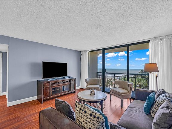 5th image of 5220 Seawall Blvd APT 635
