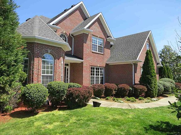 3rd image of 3627 Summer Breeze Ct