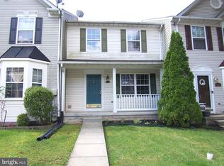 11 Arrowood Ct, Rosedale, MD 21237