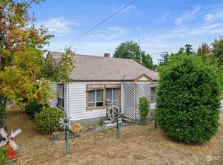 656 SW 149th St, Seattle, WA 98166