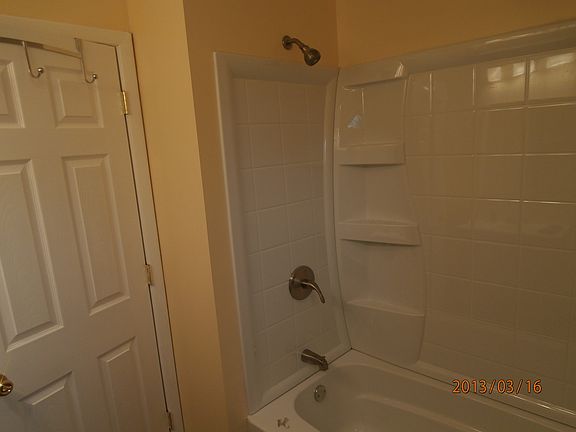 Shower/Tub