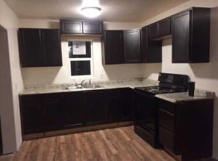 210 40th St, Springfield, OR 97478