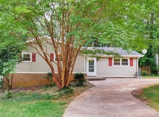 3909 Cindy Dr, Douglasville, GA 30135