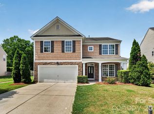 8915 Merrie Rose Ave, Charlotte, NC 28215