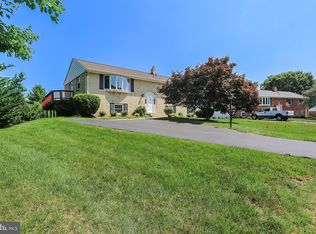 3617 Dellabrook St, Olney, MD 20832