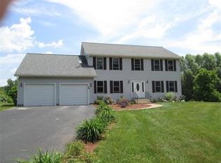 14 Whiting Rd, Oxford, MA 01540
