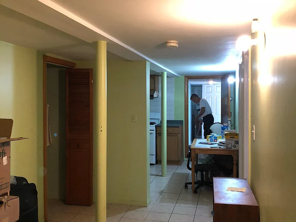 Building Photo 4