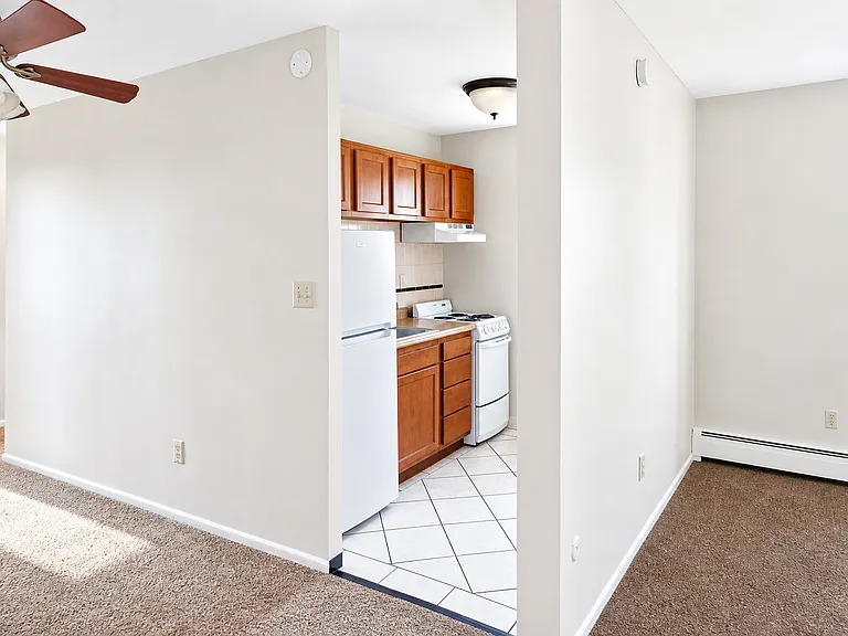 284 Moon Clinton Rd — Photo 1