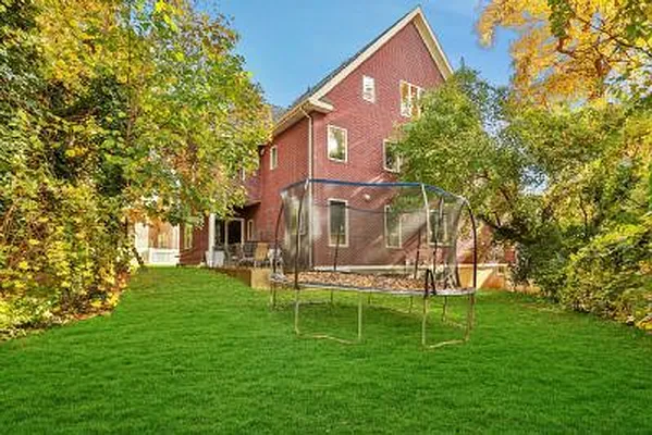 Sold by Trebach Realty | media 20