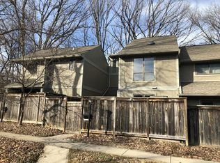 4216 Foxglove Trce, Indianapolis, IN 46237