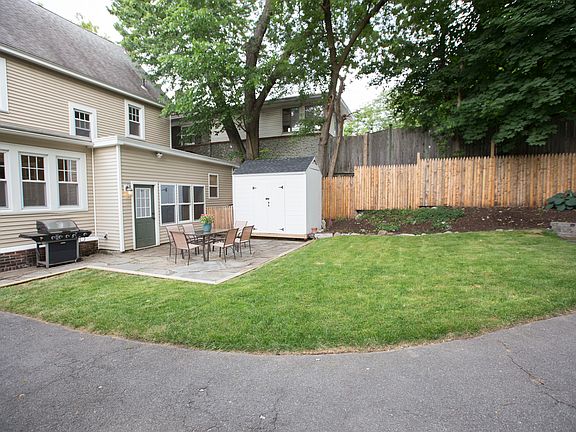 3rd image of 739 Western Ave