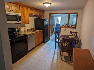 101 Prospect Hill Ave #A, West Warwick, RI 02893