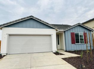 2828 Mokelumne St, Manteca, CA 95337