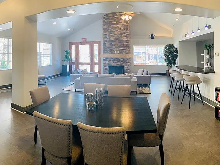 clubhouse 2