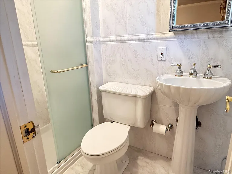 14 Millpond St — Photo 16