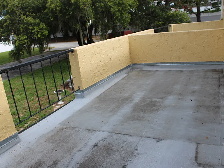 5850 Cypress Gardens Blvd #806 — Photo 16
