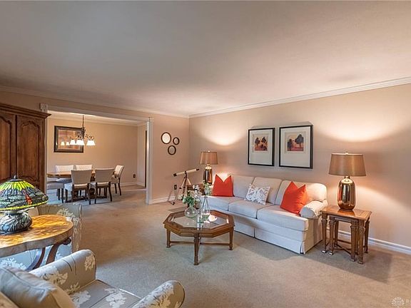 4th image of 9521 Glenwyck Ct
