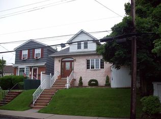 210 Watchogue Rd, Staten Island, NY 10314