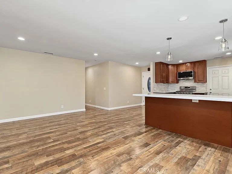 11792 Winton St — Photo 15