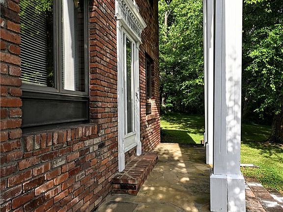 5th image of 711 Dutch Hill Rd