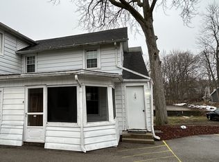 324 E Maumee St #4, Adrian, MI 49221