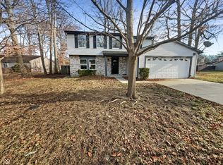8153 Ashwood Ct, Indianapolis, IN