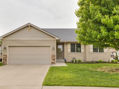 5817 NW 52nd St, Johnston, IA, 50131