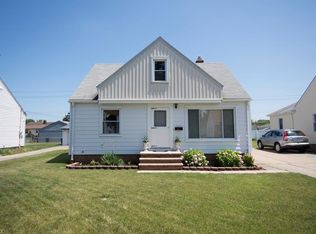 4735 Southwood Dr, Brooklyn, OH