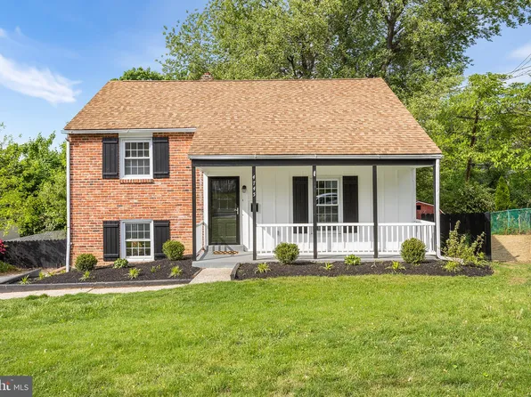 4745 Park Ln, Aston, PA 19014