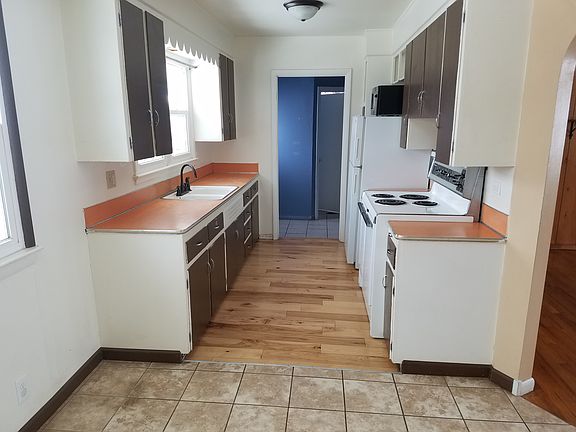 5th image of 1206 S 15th St