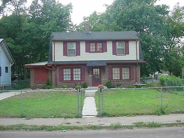 1st image of 4170 N Winthrop Ave