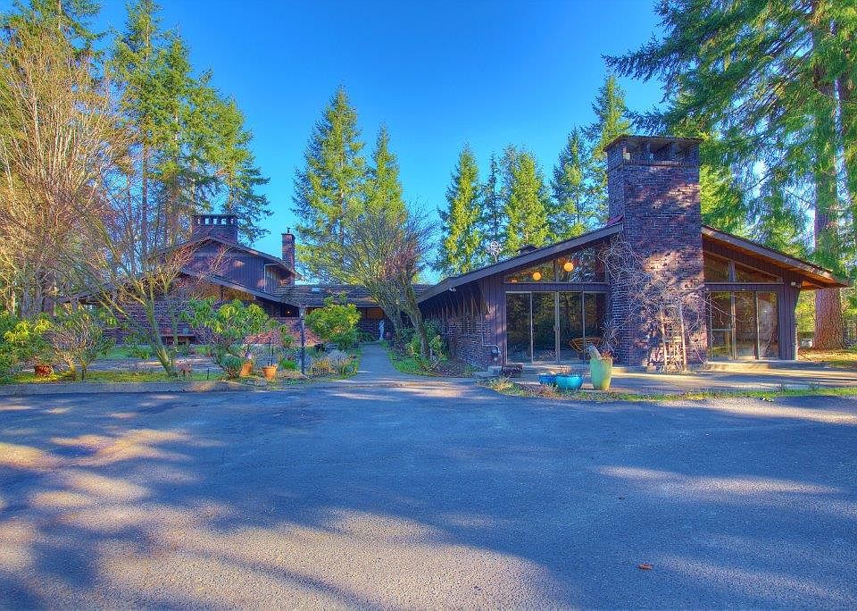 1st image of 29924 SE Lake Retreat Dr N