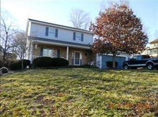 4 Oak Leaf Cir, Collinsville, IL