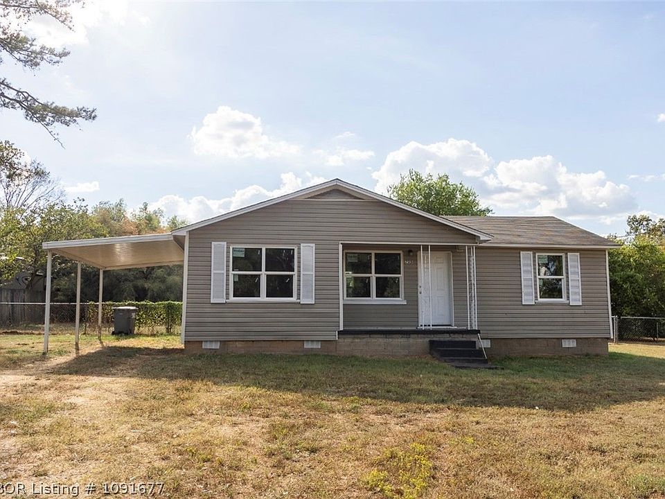 1st image of 705 8th St