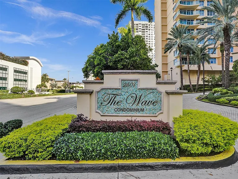 2501 S Ocean Dr #505 — Photo 43