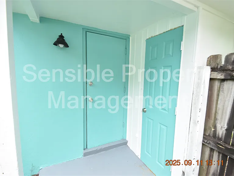 403 Milwaukee Ave #403 — Photo 18