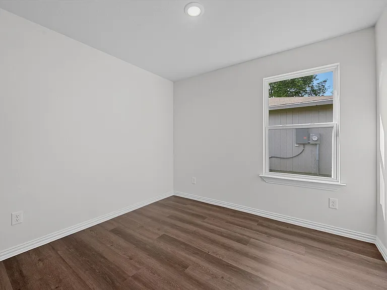 2408 McKenzie Ave #A — Photo 11
