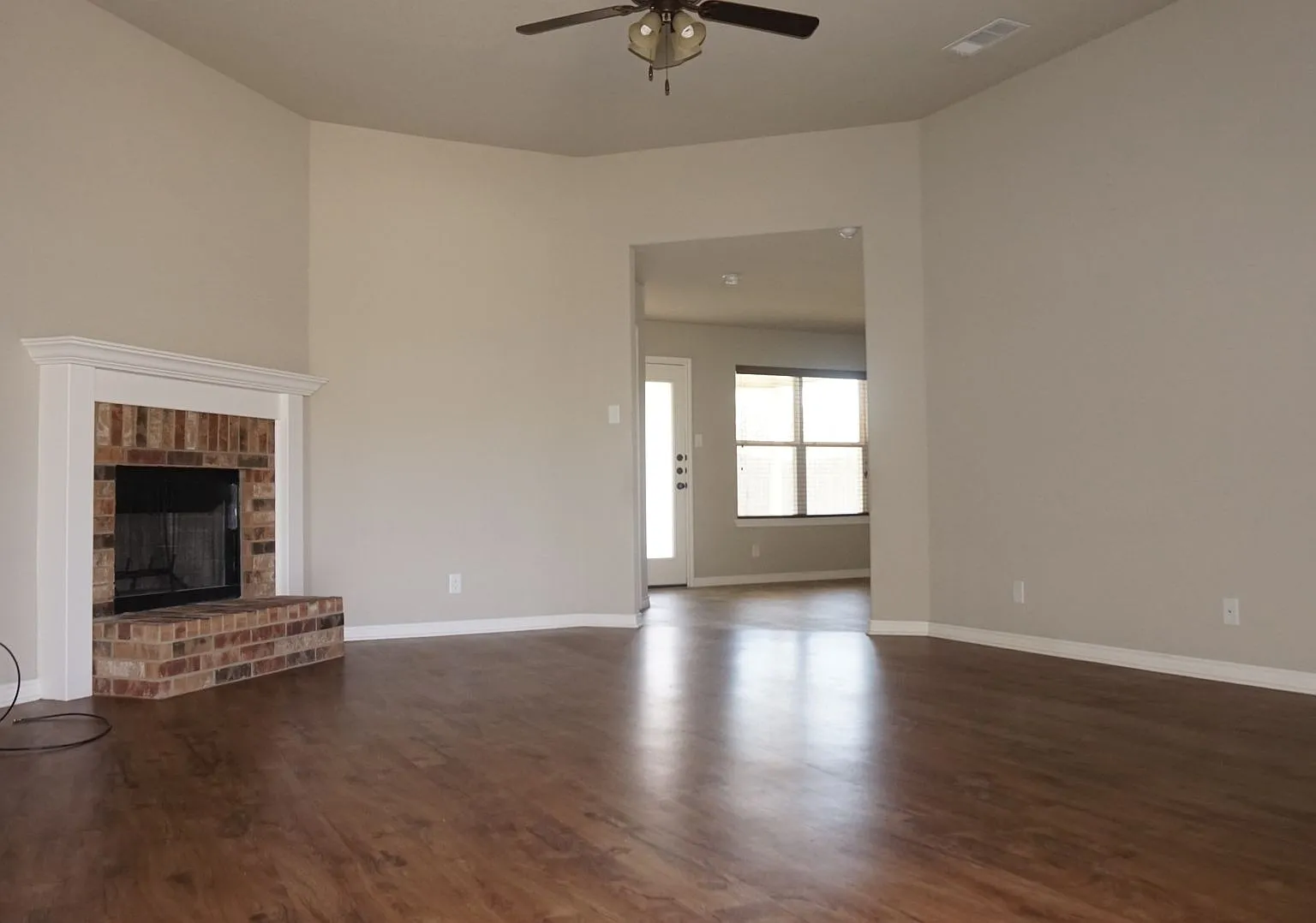 3-Bedroom House for Rent in Killeen — Photo 2