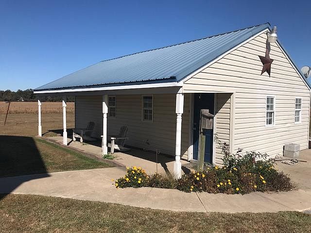 2nd image of 5052 River Rd