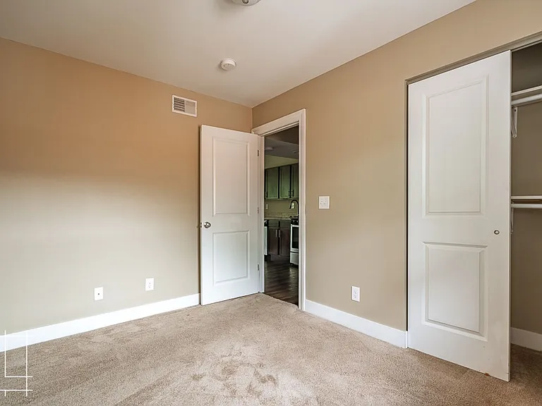1308 - 1326 Dennison Ave — Photo 53