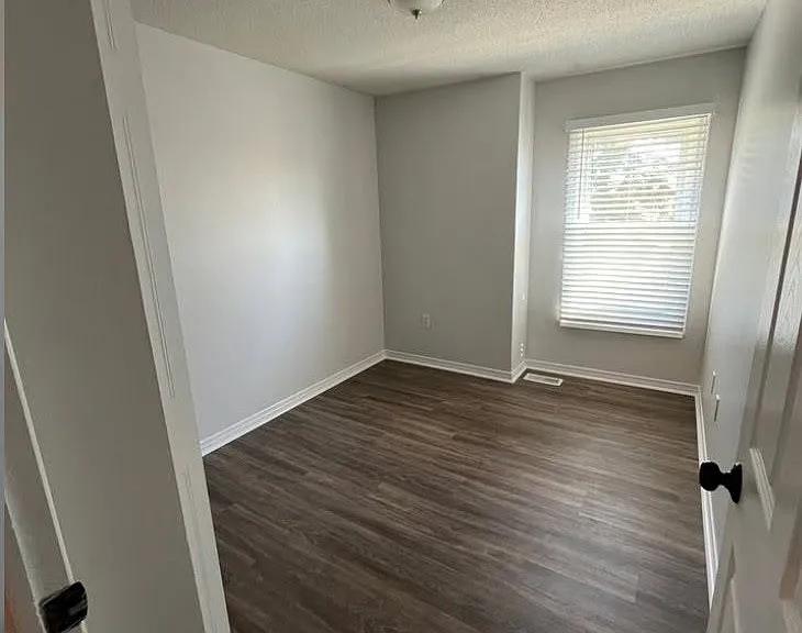 66 Rodgers Rd #25 — Photo 6