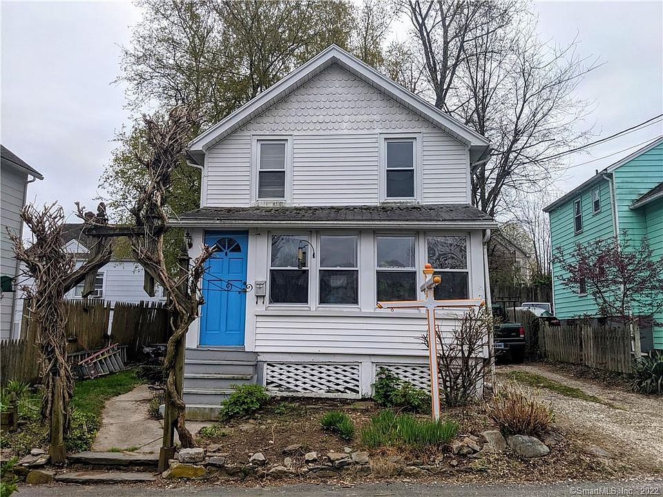 1st image of 5 Talmadge Pl