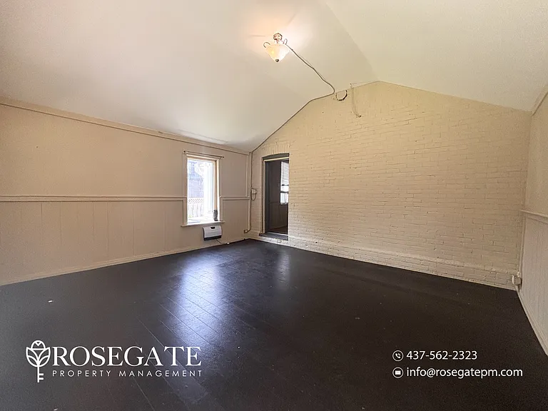47 Gowan St #B — Photo 13