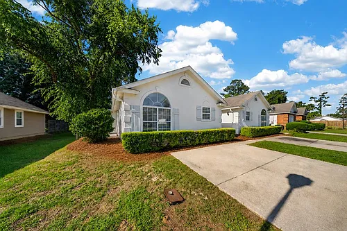413 Georgetown Cir Photo 1