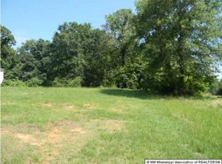 1865 Walhill Rd, Coldwater, MS 38618