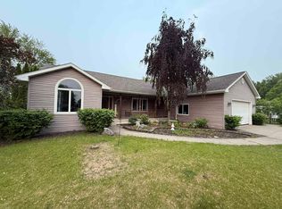 2225 Nine Mile Rd, Kawkawlin, MI 48631